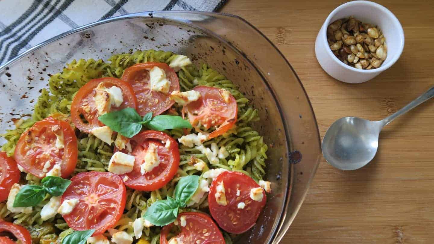 Recipe: Roasted butternut squash and spinach pesto pasta bake