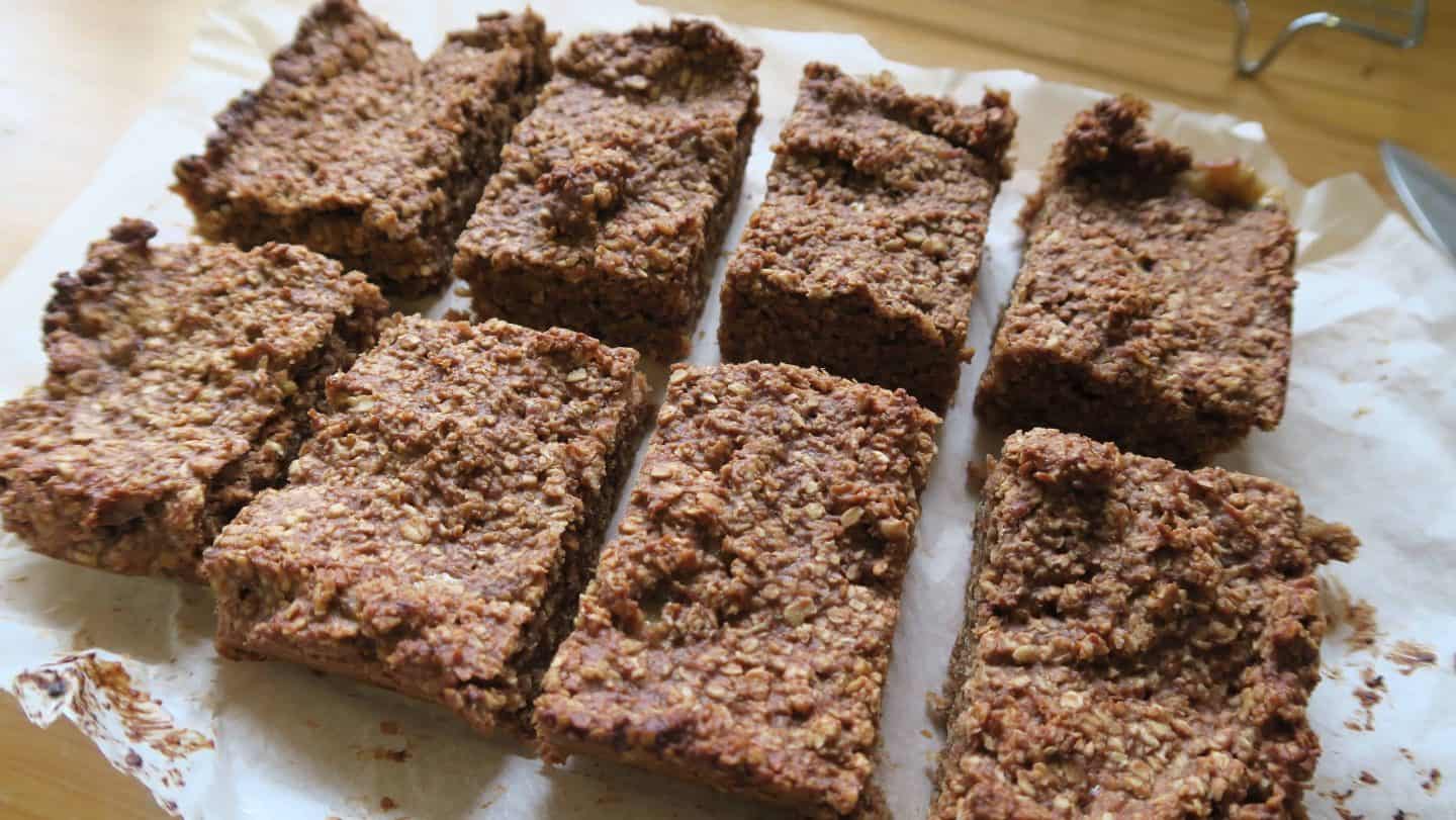 Gluten free banana and nut butter flapjack recipe