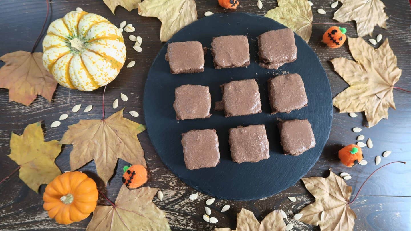 Spooky pumpkin spice brownies – gluten free, dairy free, egg free and refined sugar free