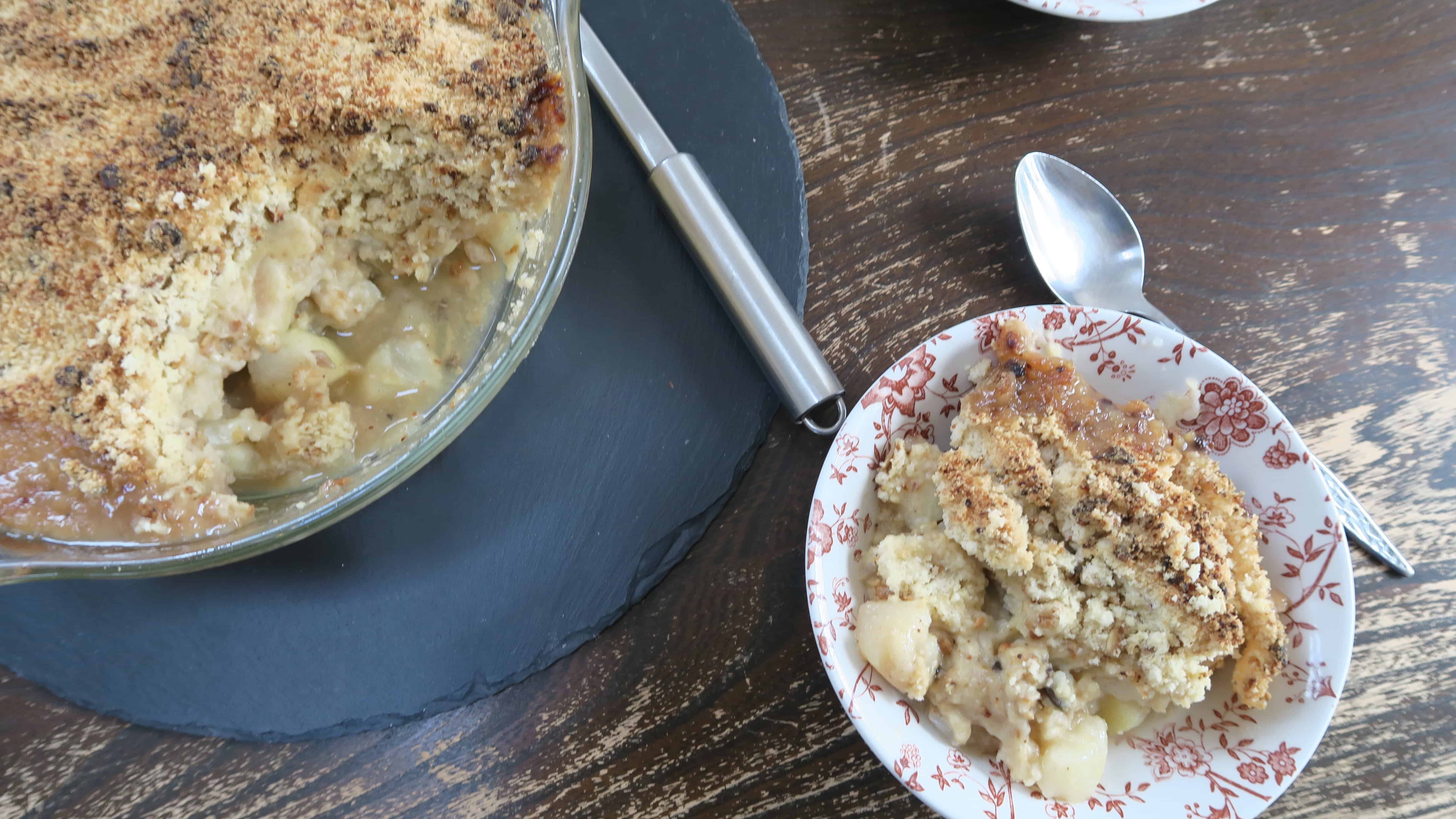 Gluten Free Spiced Pear Crumble With Granola Topping The Gluten Free Gluten Free Spiced Pear Crumble With Granola Topping The Gluten Free