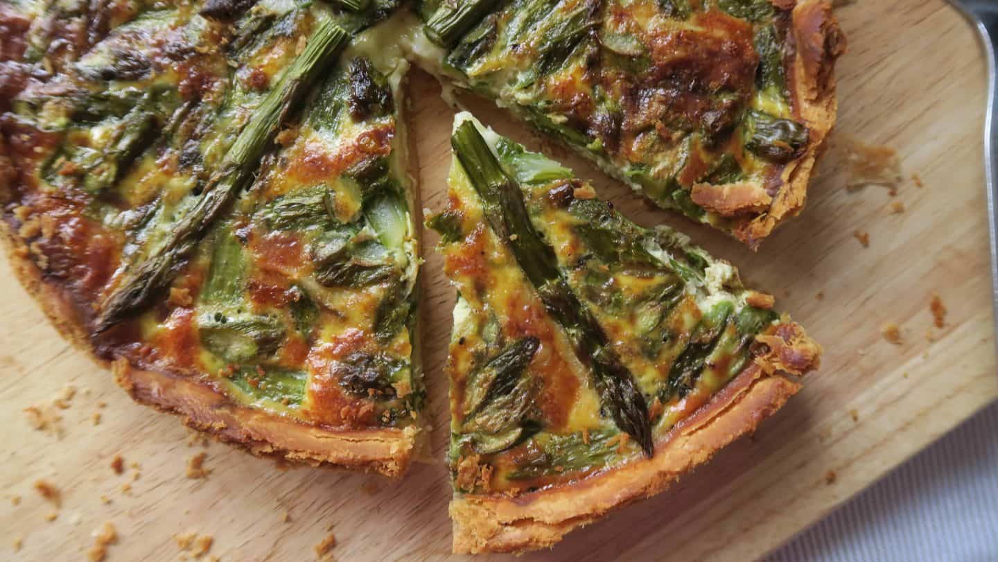 Gluten free quiche recipe: Summer brie and asparagus quiche is perfect gluten free picnic food