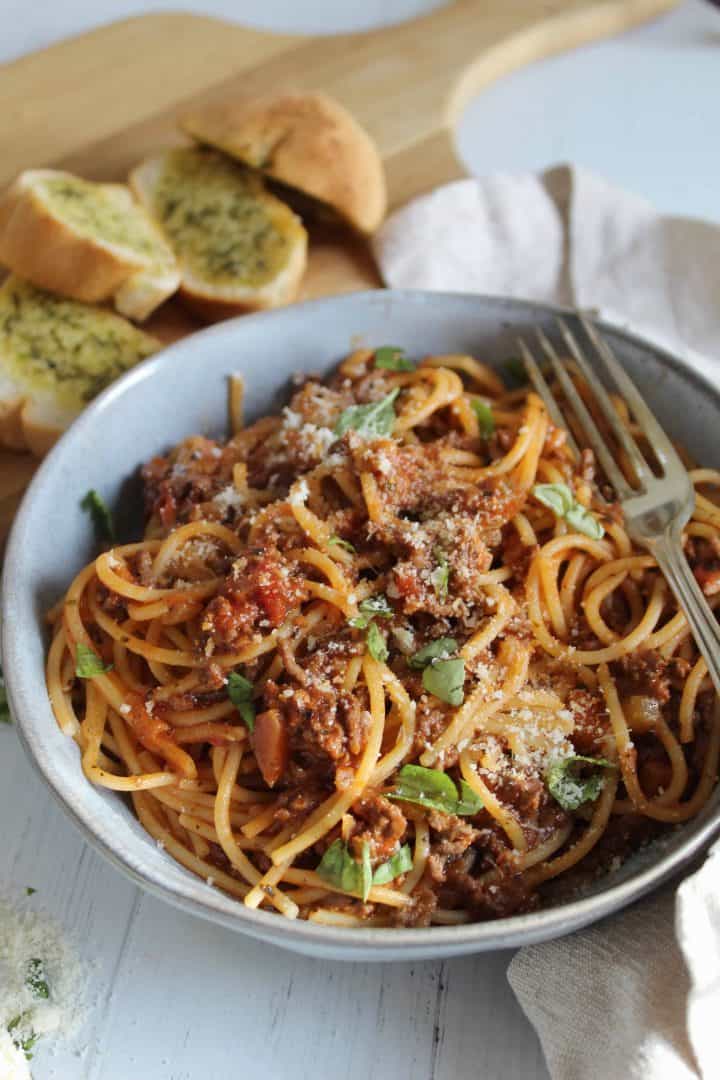 The BEST gluten free spaghetti bolognese recipe