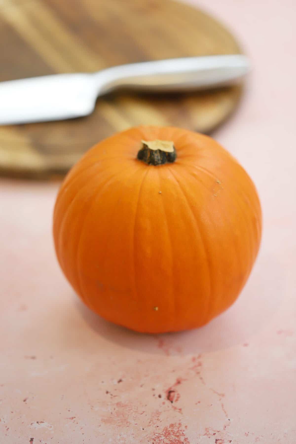 A British edible pumpkin used for making pumpkin puree at home.